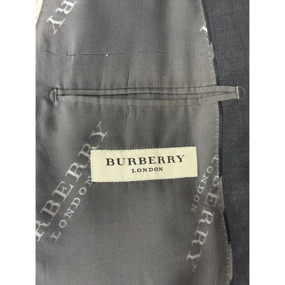 Burberry London Men’s Gray Wool Blazer 2-Button Size 42 US / 52 EU Classic Fit - Picture 12 of 13
